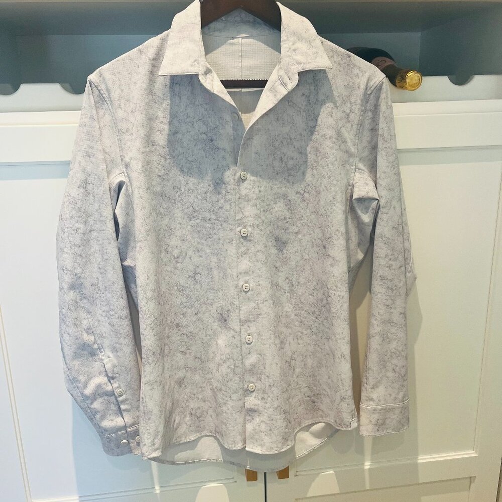 Lululemon Long Sleeve Button Up Blue and White.